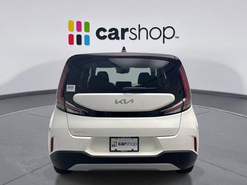 Clear White/Black Roof 2025 Kia Soul S