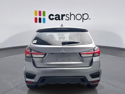 Labrador Black 2024 Mitsubishi Outlander Sport 2.0 ES