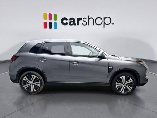 Labrador Black 2024 Mitsubishi Outlander Sport 2.0 ES