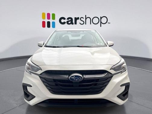 Crystal White Pearl 2025 Subaru Legacy Limited