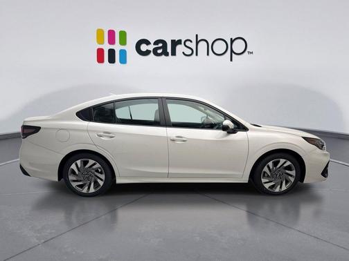 Crystal White Pearl 2025 Subaru Legacy Limited