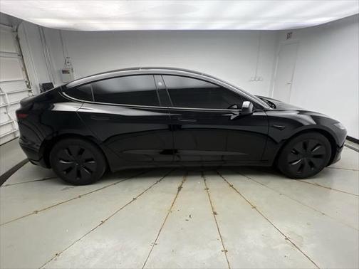 2024 Tesla Model 3 Long Range