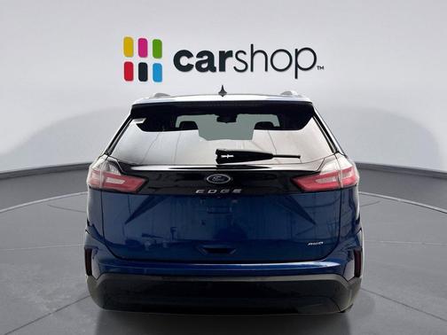 2021 Ford Edge SE