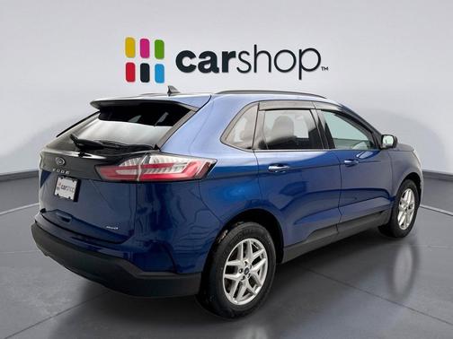 2021 Ford Edge SE