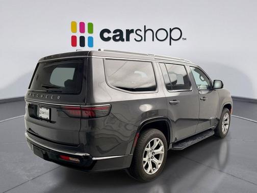 Baltic Gray Metallic Clearcoat 2022 Jeep Wagoneer Series I 4x4