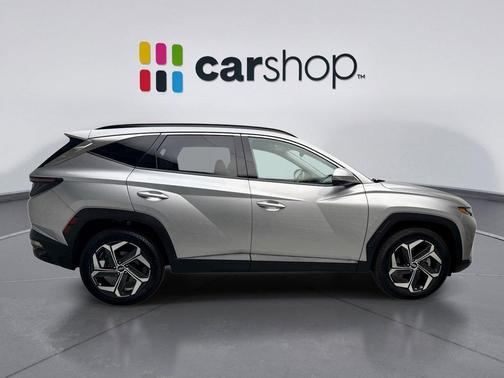 Shimmering Silver 2022 Hyundai TUCSON Limited