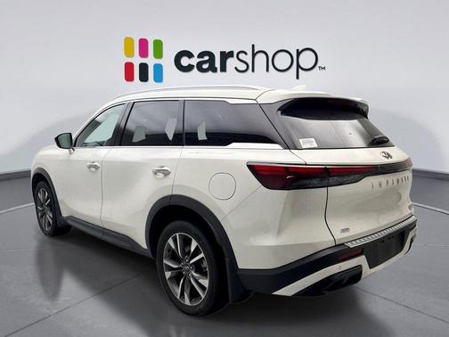 Majestic White 2023 INFINITI QX60 Luxe