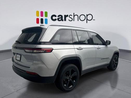 Silver Zynith 2024 Jeep Grand Cherokee Limited