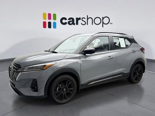 Boulder Gray Pearl 2024 Nissan Kicks SR