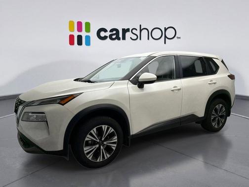 Pearl White Tricoat 2023 Nissan Rogue SV