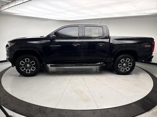 Black 2023 Chevrolet Colorado Z71