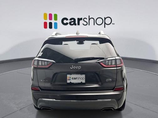 2019 Jeep Cherokee Overland