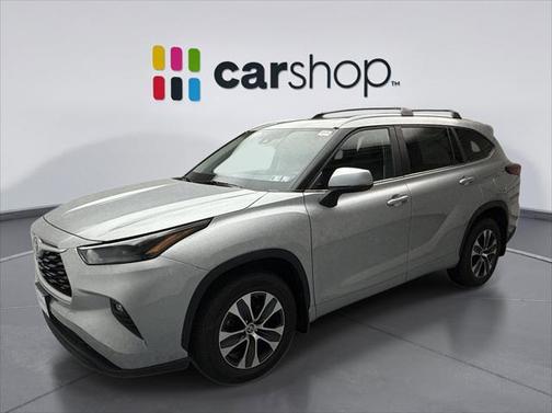 2023 Toyota Highlander Hybrid XLE