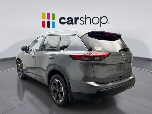 Gun Metallic 2025 Nissan Rogue SV