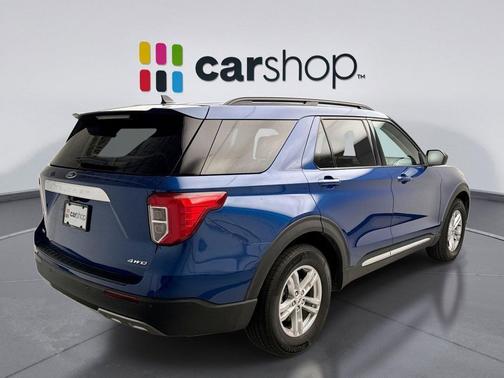 ATLAS BLUE METALLIC 2021 Ford Explorer XLT