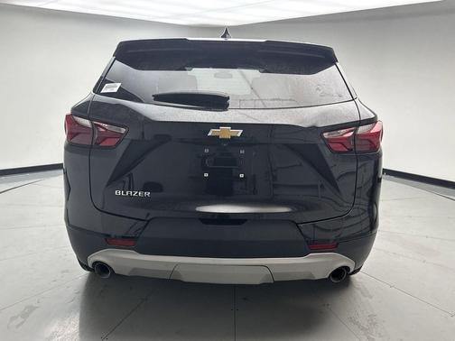 Black 2022 Chevrolet Blazer 2LT