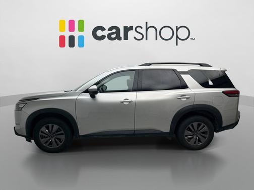 Brilliant Silver Metallic 2025 Nissan Pathfinder SV 4WD