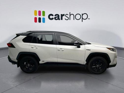 2021 Toyota RAV4 Hybrid SE