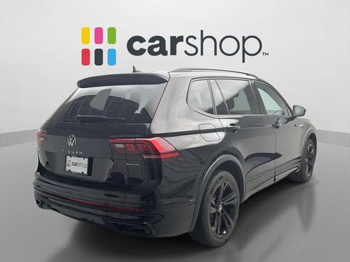Deep Black 2023 Volkswagen Tiguan 2.0T SE R-Line Black 4MOTION