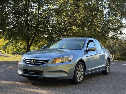 Royal Blue Pearl 2011 Honda Accord EX
