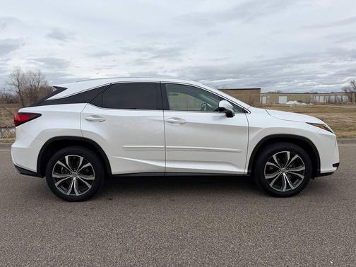 Eminent White Pearl 2017 Lexus RX 350 Base