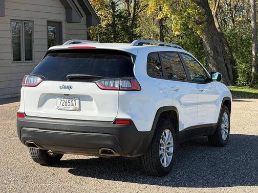 Bright White Clearcoat 2020 Jeep Cherokee Latitude
