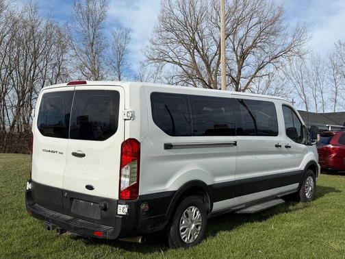 Oxford White 2020 Ford Transit-350 XL