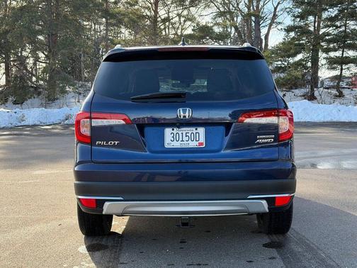 2020 Honda Pilot Touring 8-Passenger