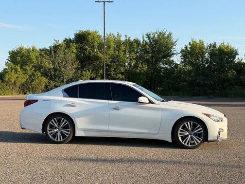 Majestic White 2018 INFINITI Q50 3.0t Sport