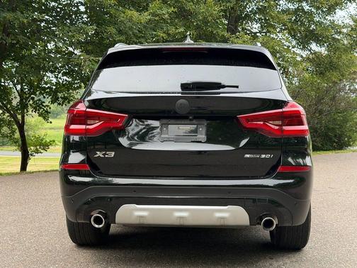 Black Sapphire Metallic 2019 BMW X3 sDrive30i