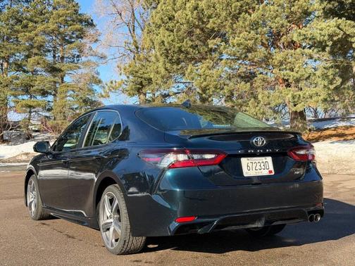 2021 Toyota Camry SE