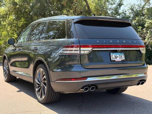 Flight Blue Metallic Clearcoat 2024 Lincoln Aviator Reserve AWD