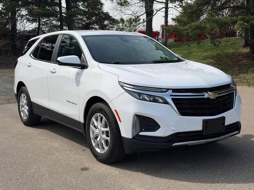 Summit White 2022 Chevrolet Equinox 1LT