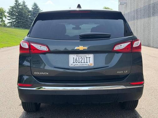 Nightfall Gray Metallic 2020 Chevrolet Equinox 1LT