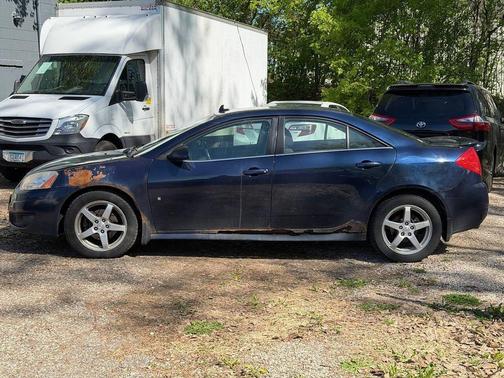 Carbon Black Metallic 2009 Pontiac G6 SE