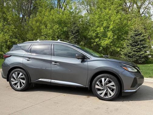 Gun Metallic 2019 Nissan Murano SL