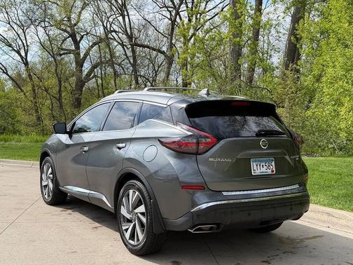Gun Metallic 2019 Nissan Murano SL