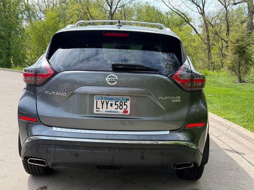 Gun Metallic 2019 Nissan Murano SL