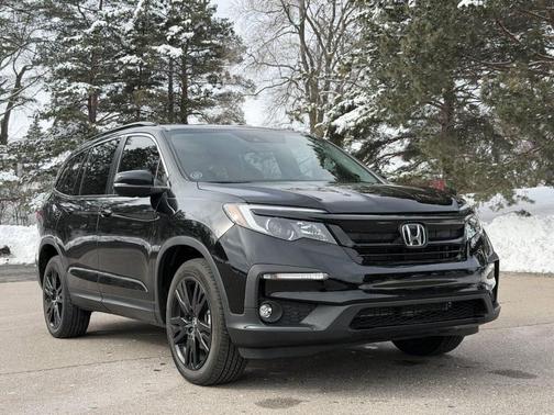 2022 Honda Pilot AWD Special Edition