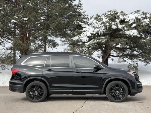 2022 Honda Pilot AWD Special Edition