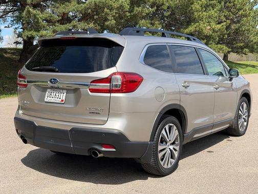 Tungsten Metallic 2020 Subaru Ascent Limited 8-Passenger