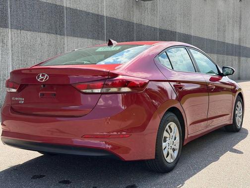 Scarlet Red Pearl 2017 Hyundai ELANTRA SE