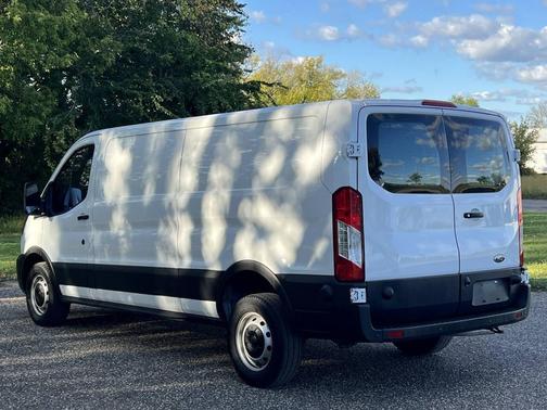2024 Ford Transit-250 Base