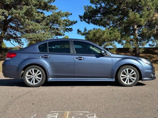 2013 Subaru Legacy Limited