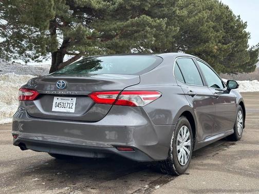 2018 Toyota Camry Hybrid SE