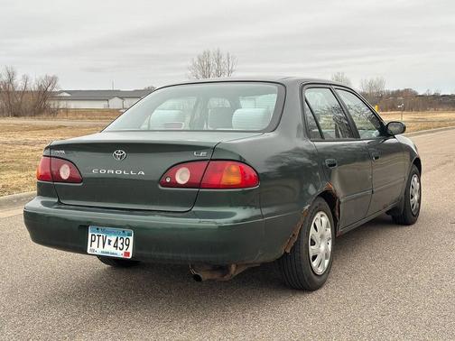 2001 Toyota Corolla LE