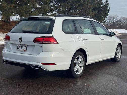 2018 Volkswagen Golf SportWagen TSI SE
