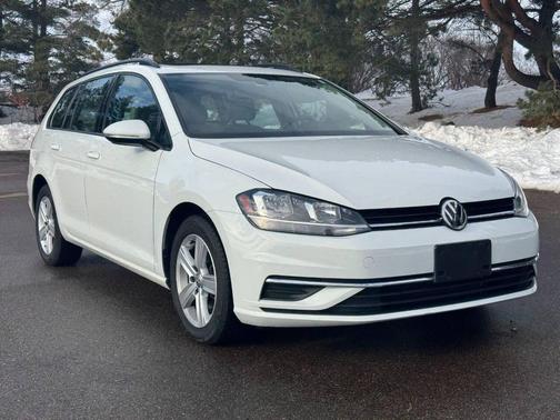 2018 Volkswagen Golf SportWagen TSI SE