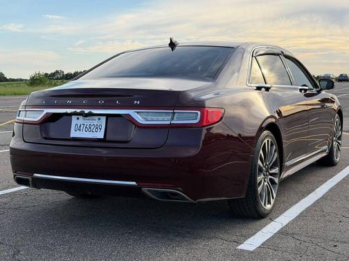 Burgundy Velvet Tinted Clearcoat 2019 Lincoln Continental Select