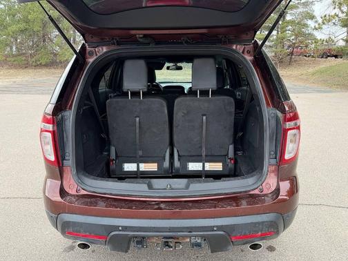 Ruby Red Metallic Tinted Clearcoat 2015 Ford Explorer XLT